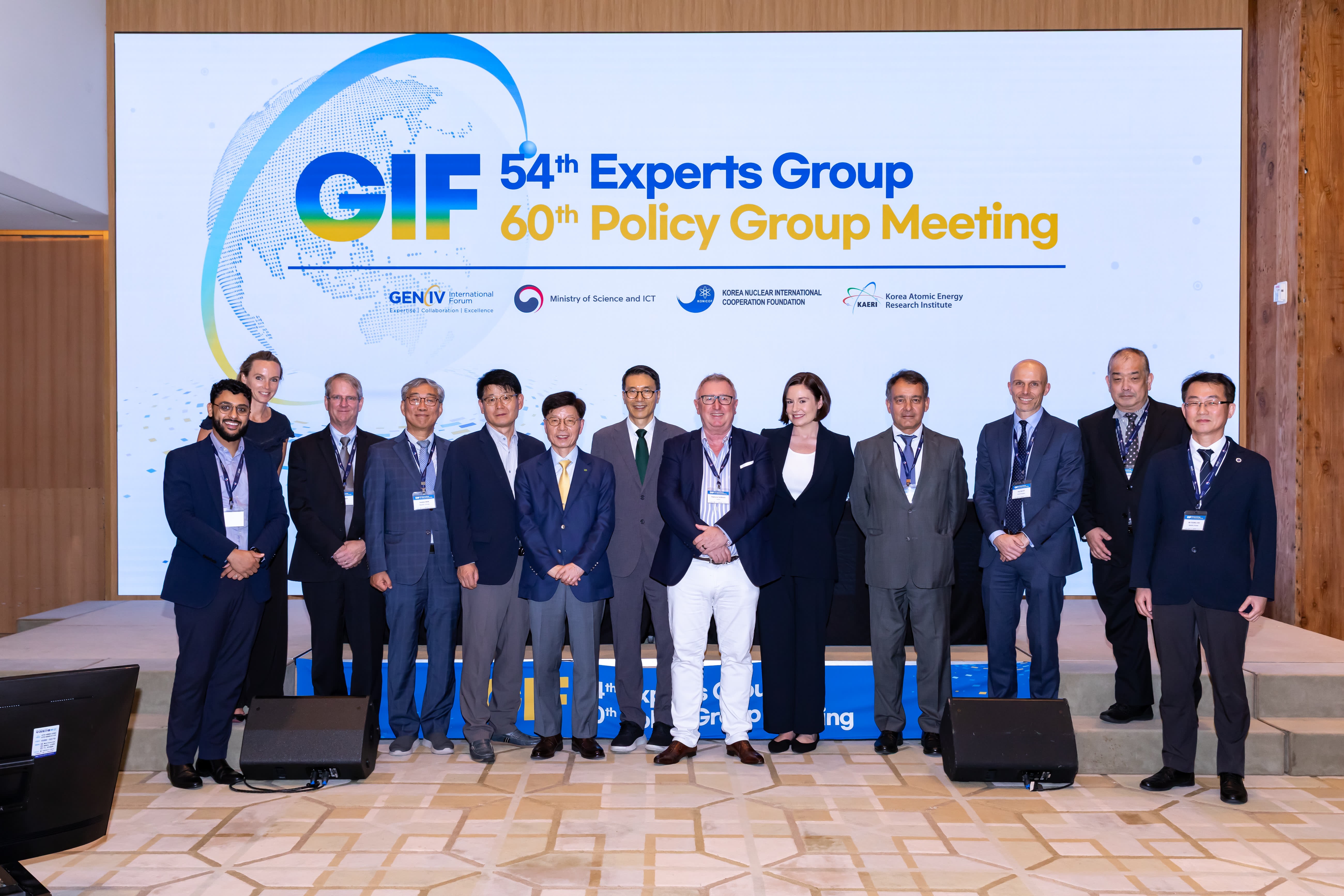 Group photo at Busan EGPG